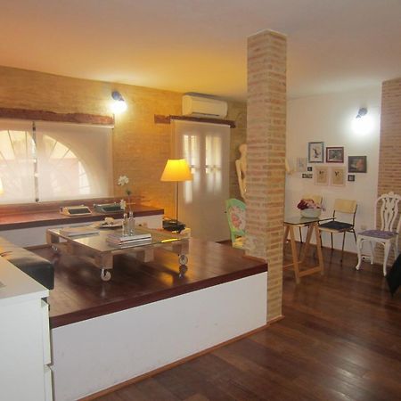 Apartmán Living Valencia Studio Serranos Pokoj fotografie