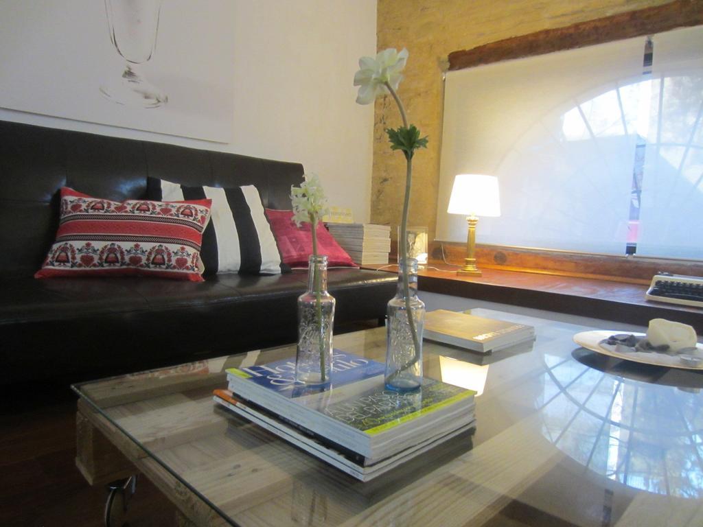 Apartmán Living Valencia Studio Serranos Pokoj fotografie